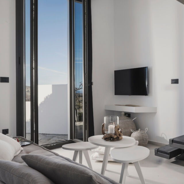 Inside, the world softens.⁠
⁠
#liostasihotel #liostasi #iosisland #iosgreece